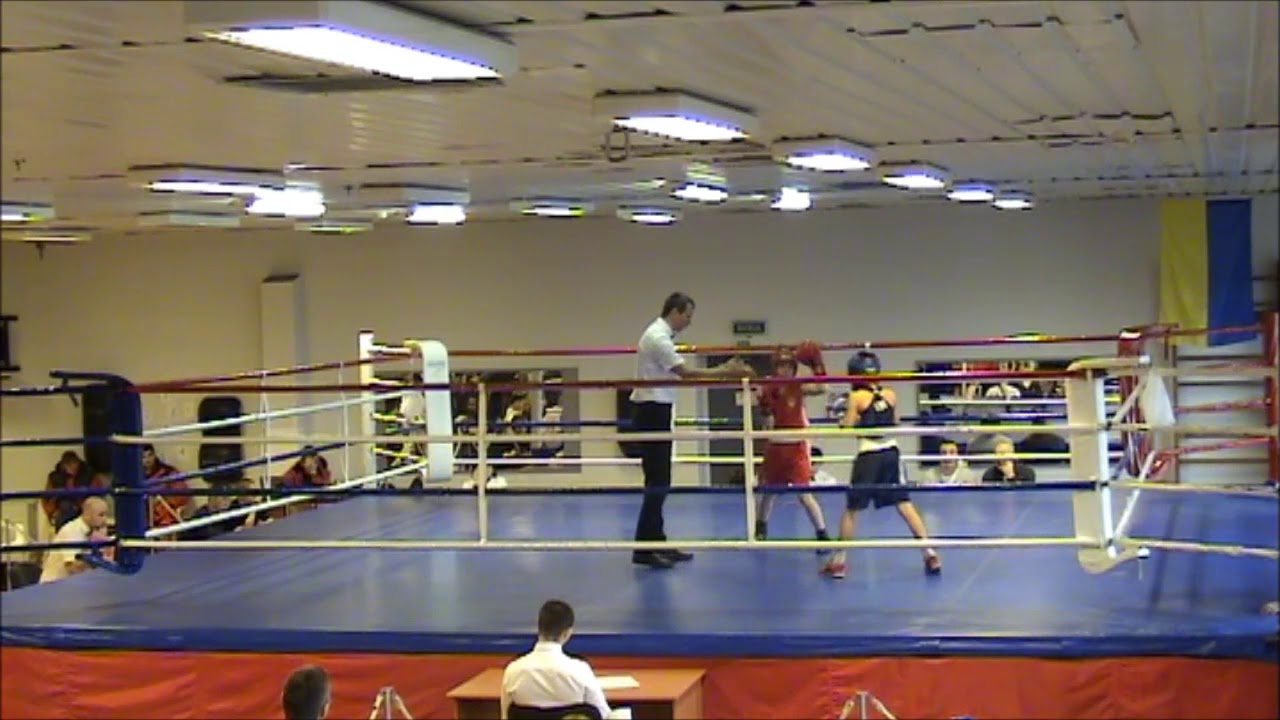 38,5 кг Белогуб Виктор Сафаров Даня , Чемпионат г Мариуполя по боксу , 14 12 19 г background
