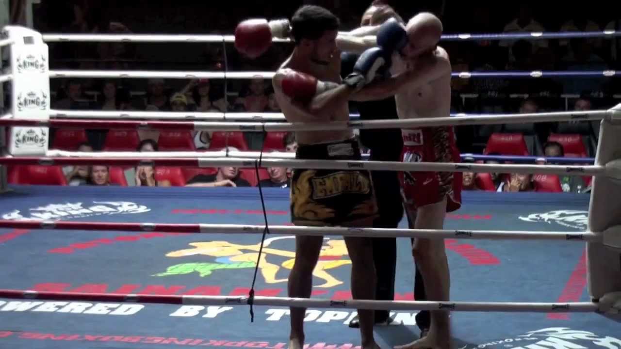 Jonny Betts (Tiger Muay Thai) vs Gil (Emerald Gym) @ Patong Thai Boxing Stadium 27/8/2012