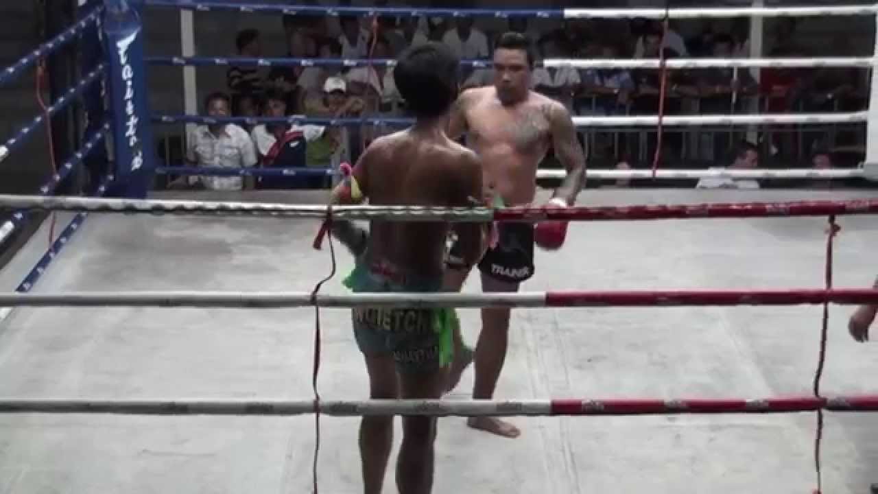 Nazee (Tiger Muay Thai) vs Sangpetch Chor Warachai @ Suwit Stadium 20/2/2015 background