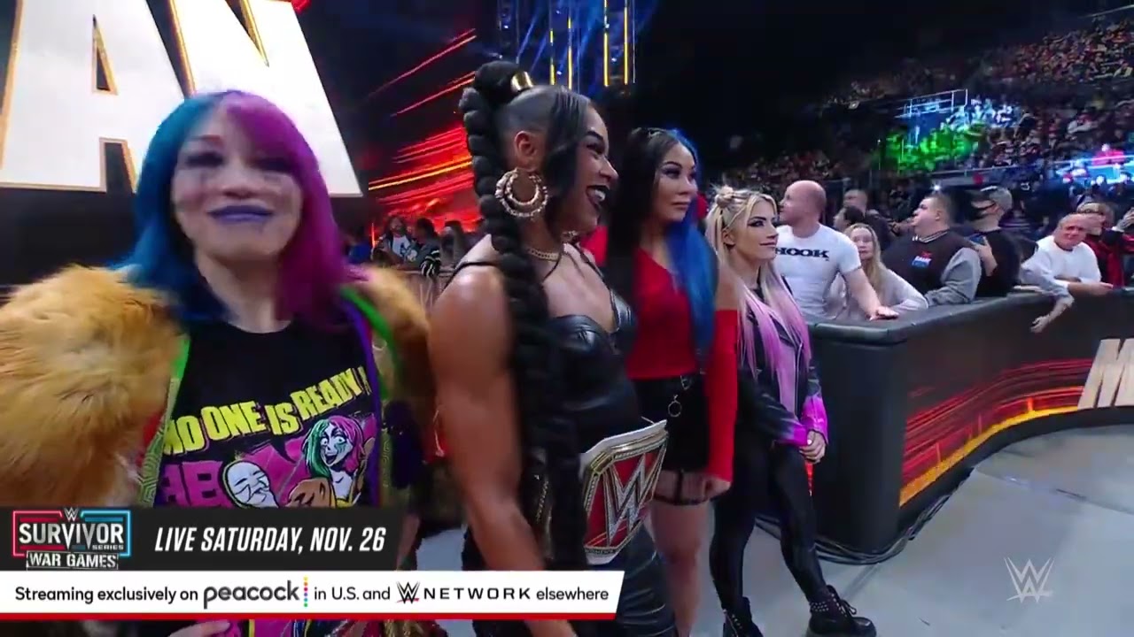 Becky Lynch returns as the 5th member of Bianca Belair’s WarGames team: SmackDown, November 25, 2022 background