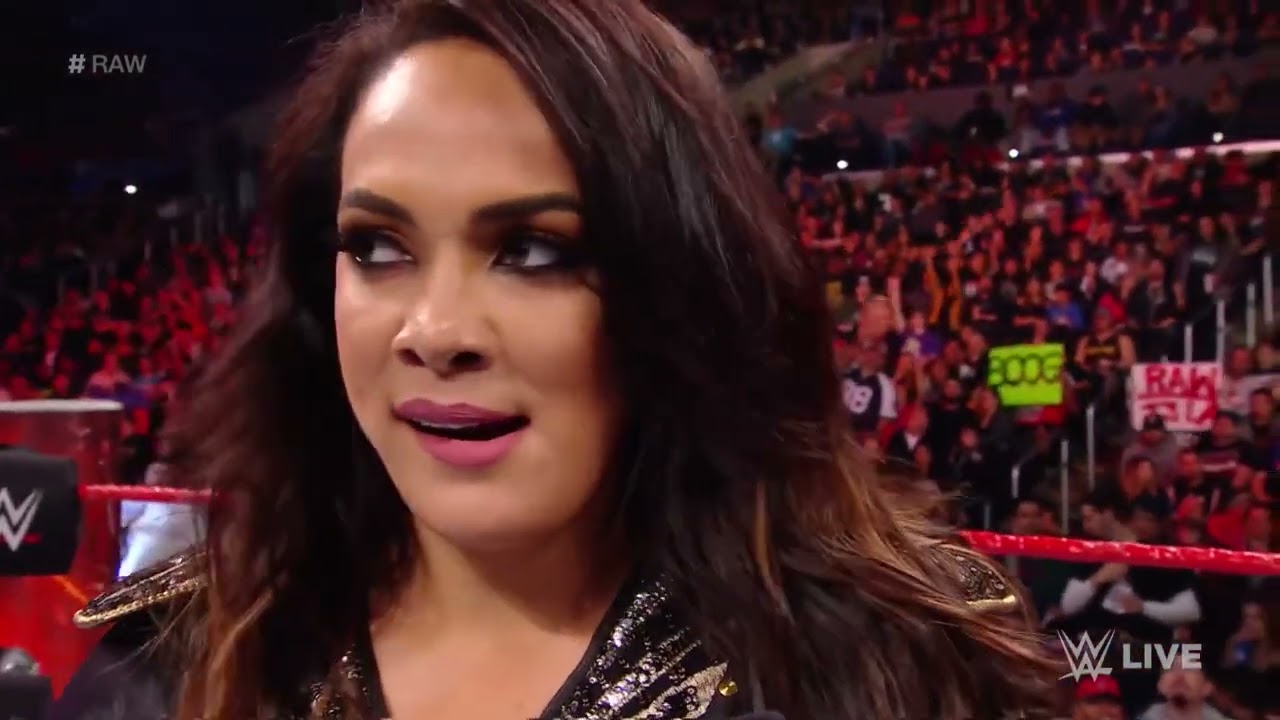 Nia Jax vs. Sarah Pierce: Raw, Feb. 20, 2017