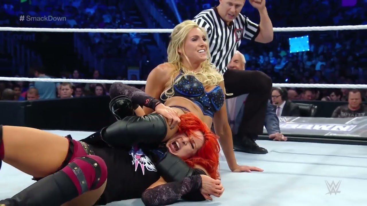 Natalya & Becky Lynch vs. Emma & Charlotte: SmackDown, May 5, 2016
