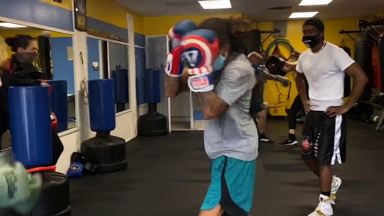 THE YOUNG DRUNKEN BOXING PROTEGE