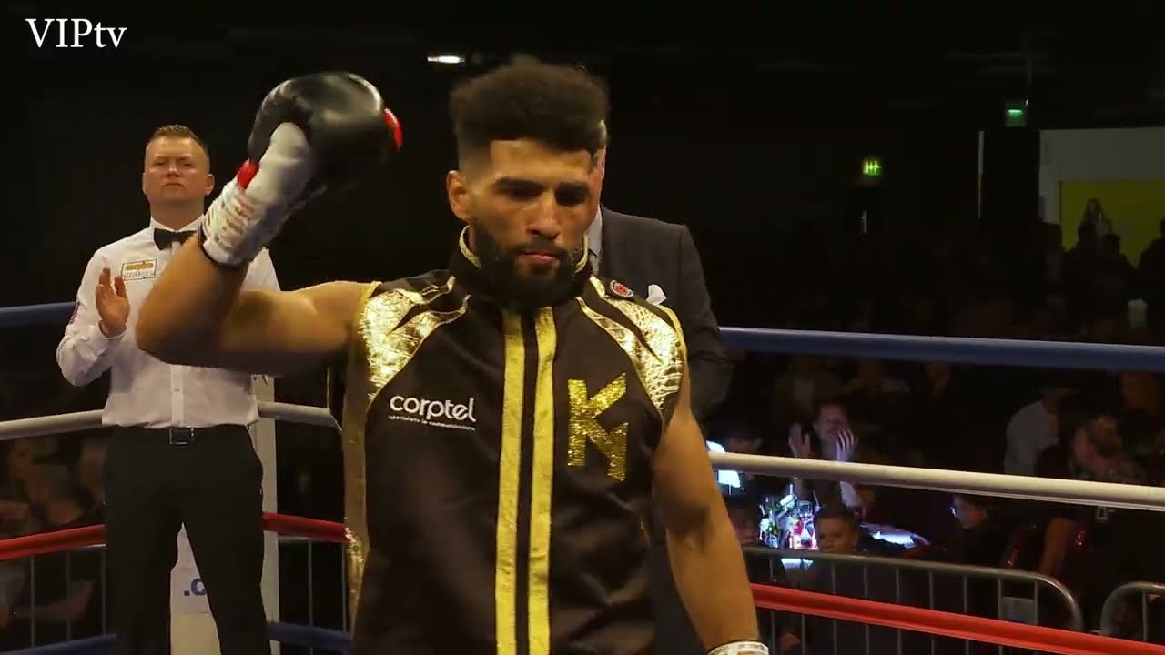 Kane Gardner v Samuel Opaogun on the VIP/Elite show in Bolton 12.03.2022 background