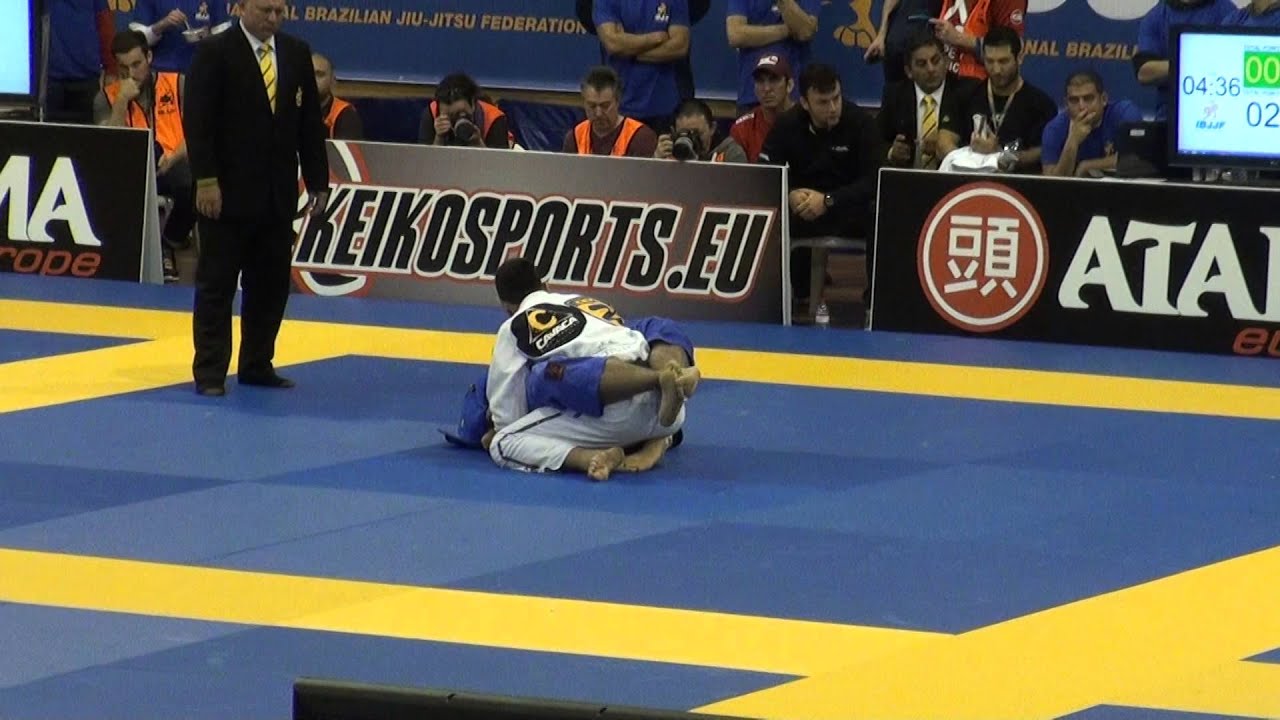Rodrigo Cavaca vs Ricardo Evangelista IBJJF European 2014 Ultra Heavy Final