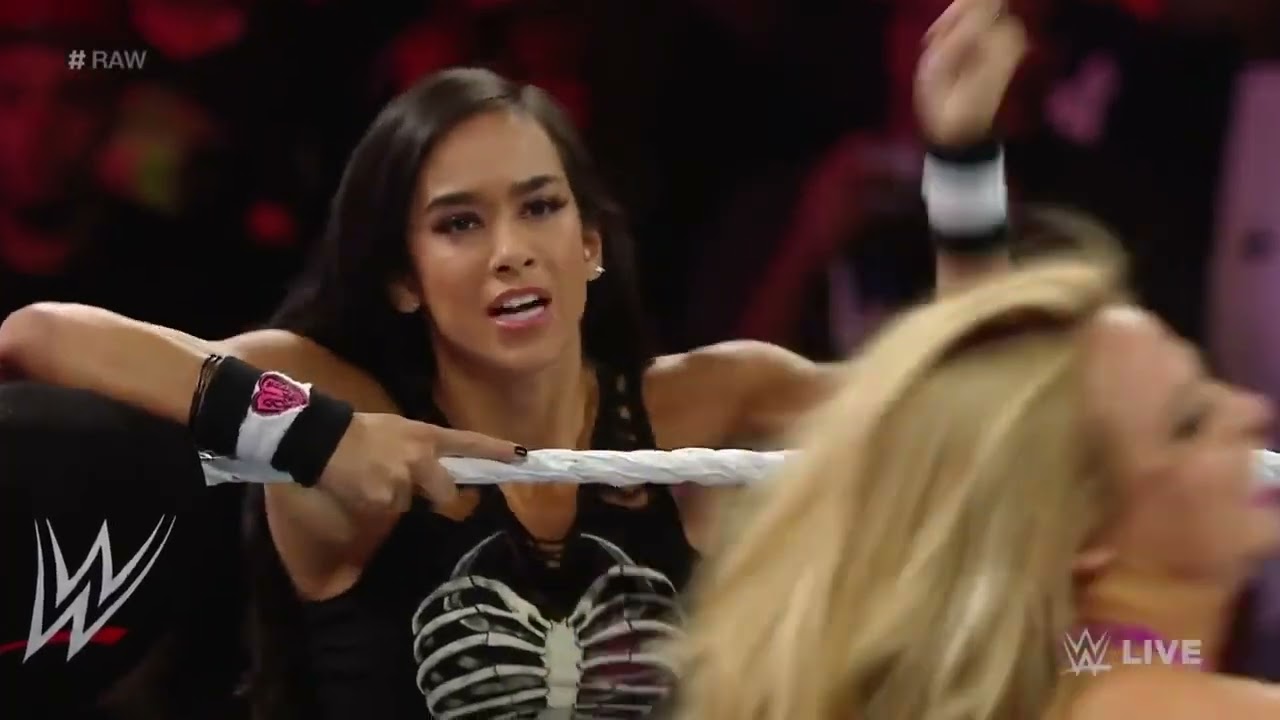 Alicia Fox & Paige vs. Emma & AJ Lee: Raw, Oct. 6, 2014 background