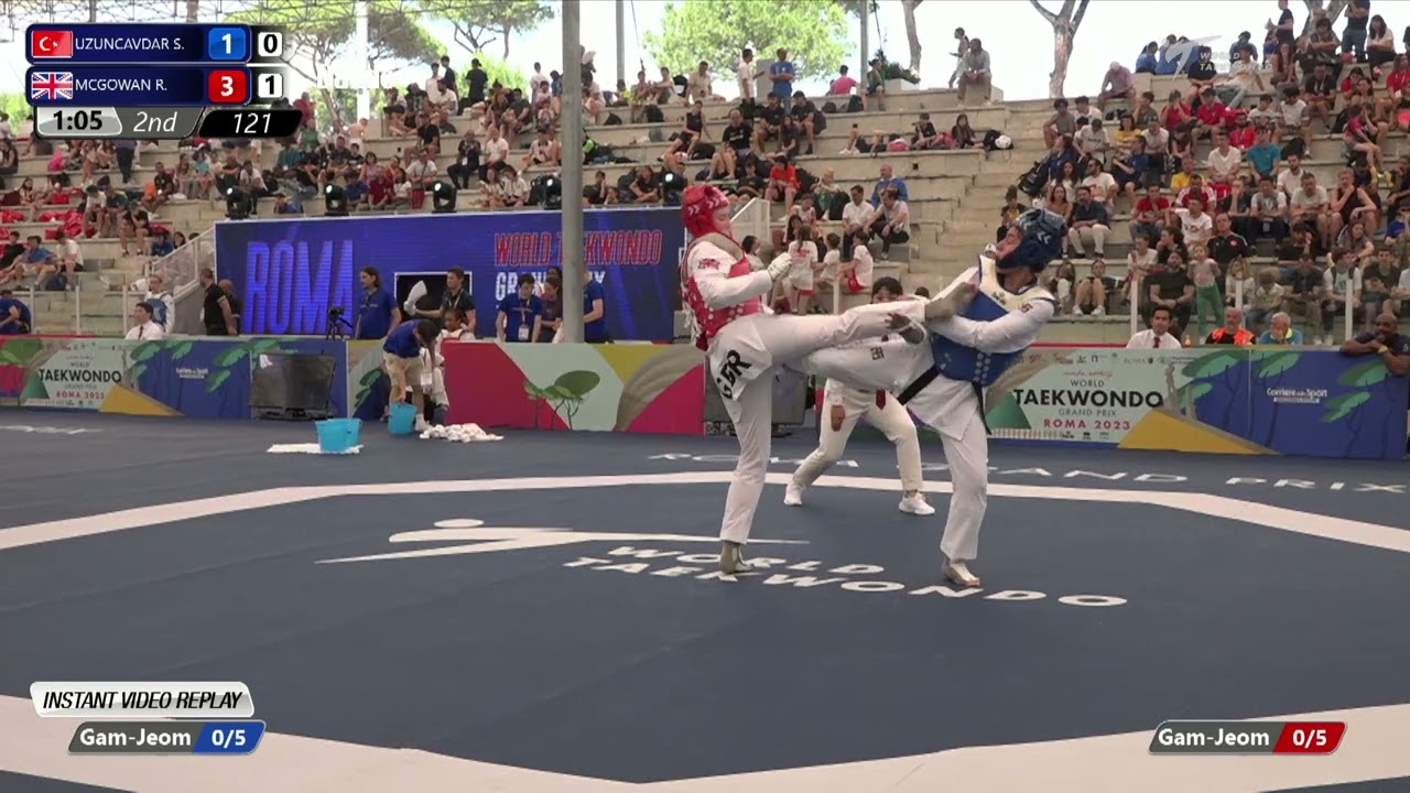121 Round of 16 WOMEN W +67KG TUR UZUNCAVDAR S GBR MCGOWAN R