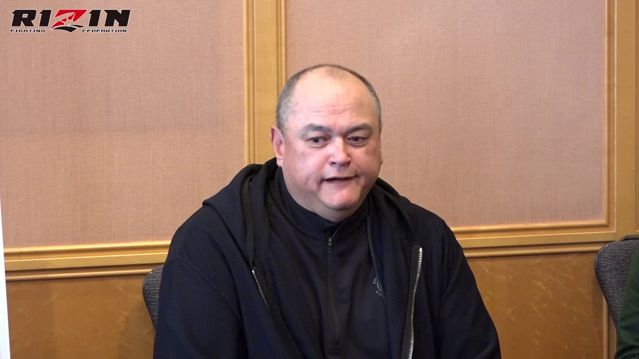 Bellatorプレジデント スコット・コーカー氏 質疑応答 background
