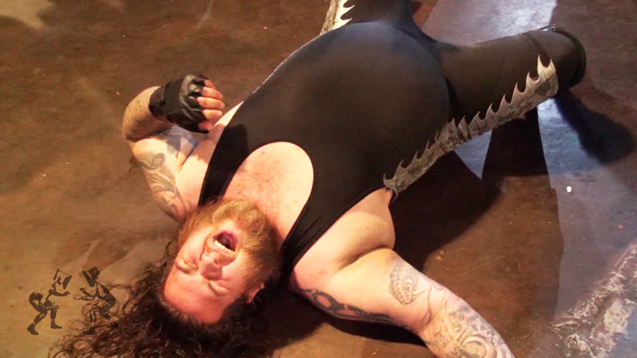 Kersplat!!! ("Bulldozer" Matt Tremont vs. "Devil's Outlaw" Stockade) - Beyond Wrestling #BONE