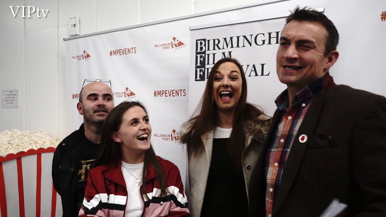 Jon Pegg and cast talk about making friend at the end of of the world background