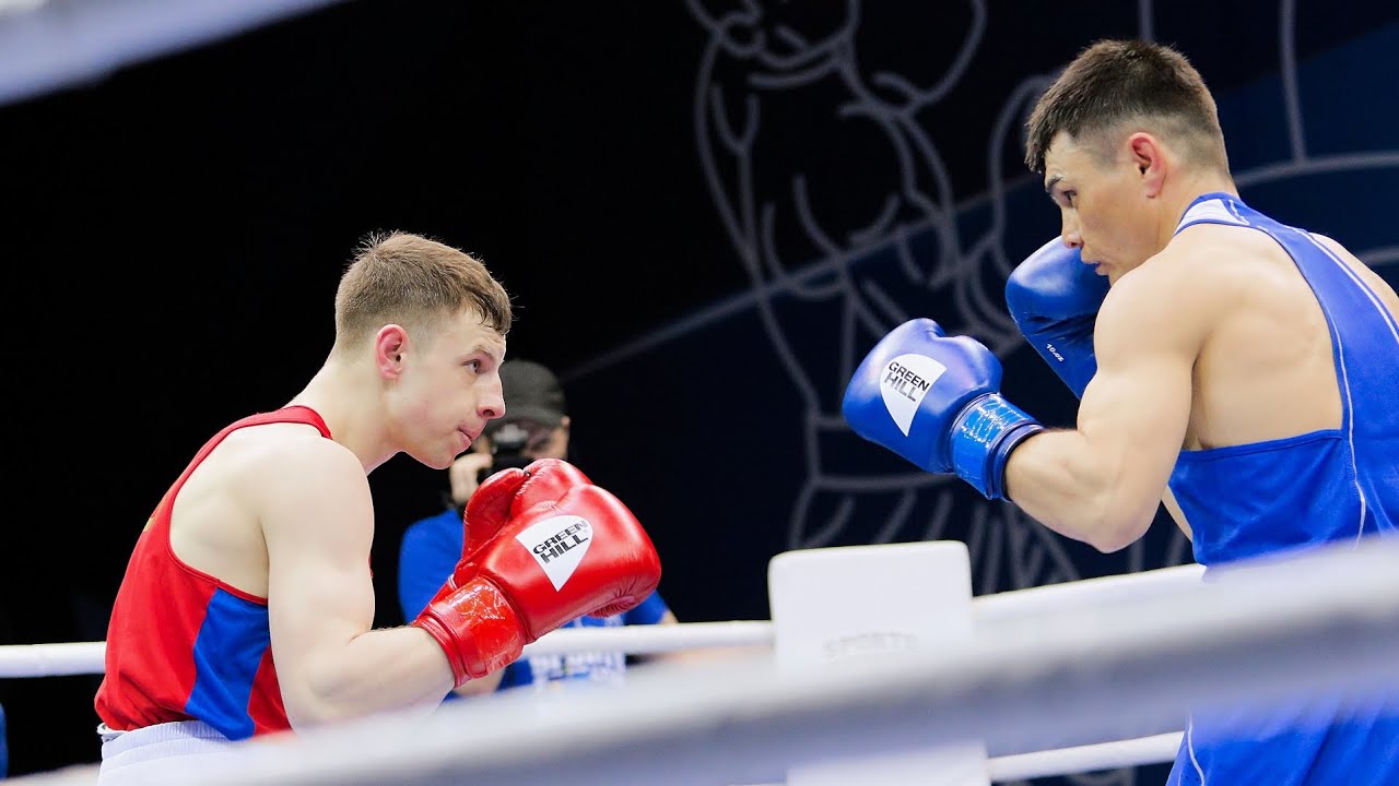 Zakir Safiullin (KAZ) vs. Alexandru Paraschiv (MDA) Governor Cup 2021 (63kg) background