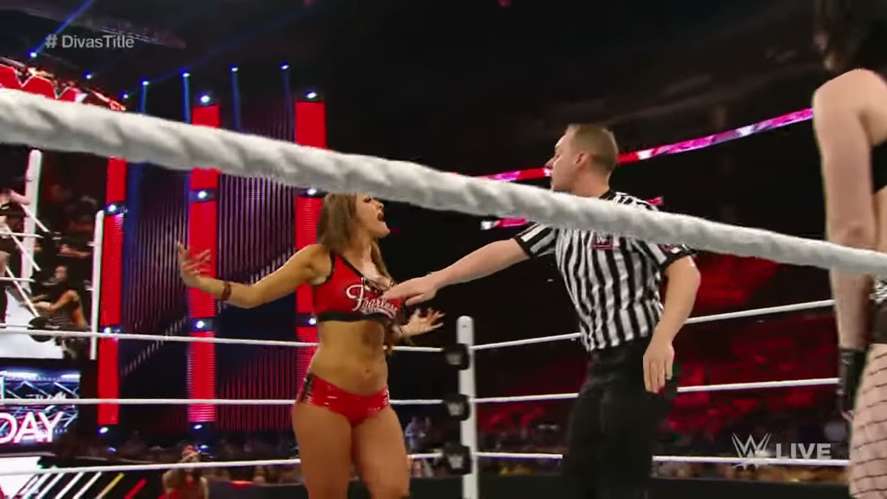 Nikki Bella (c) vs. Paige - Divas Championship Match: Raw, March 23, 2015 background