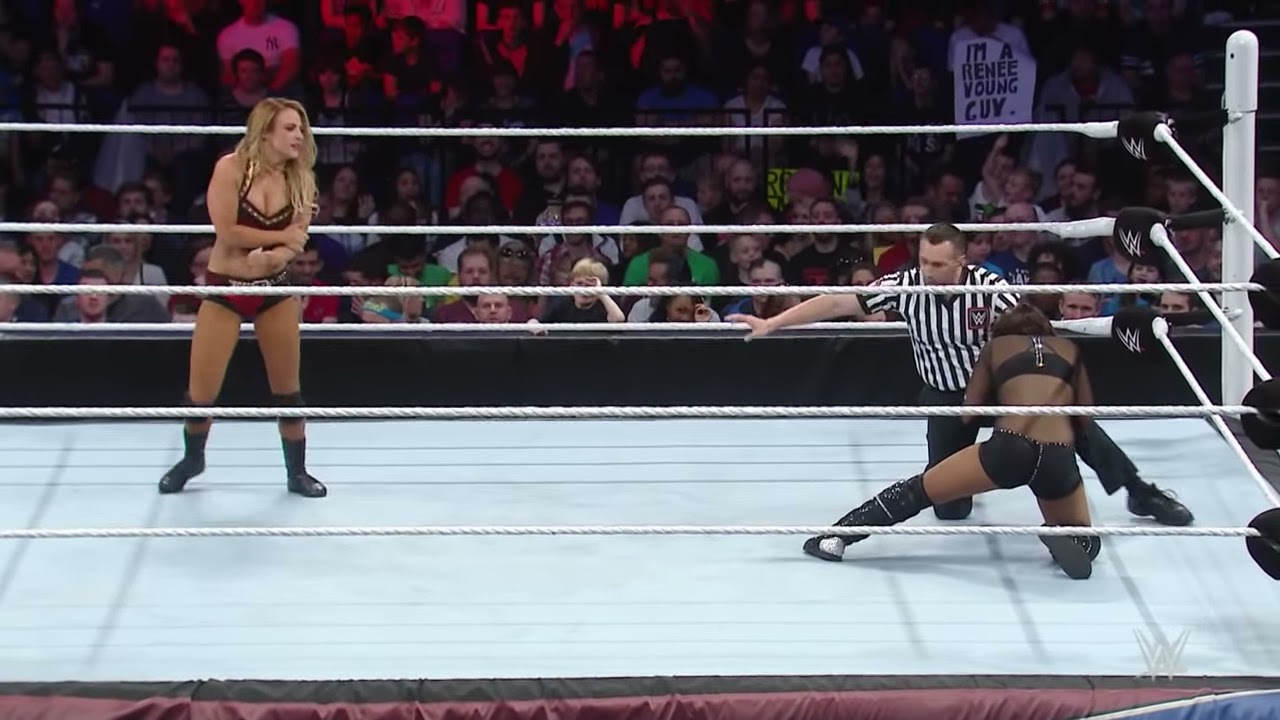 Layla vs. Emma: WWE Main Event, Apr. 18, 2015