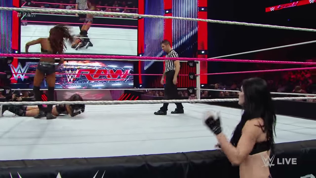 Alicia Fox vs. AJ Lee: Raw, October 20, 2014