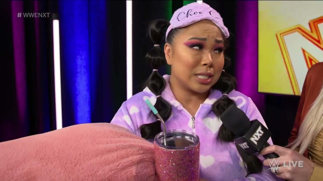 Wendy Choo tells Cora Jade to look in the mirror: WWE NXT, November 15, 2022 background