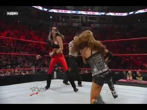 Eve Torres vs. Katie Lea Burchill - Divas Championship Tournament First-Round: Raw, Jan. 11, 2010