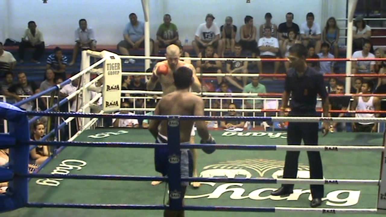 Deaglan Sinbi Muay Thai wins first fight via KO
