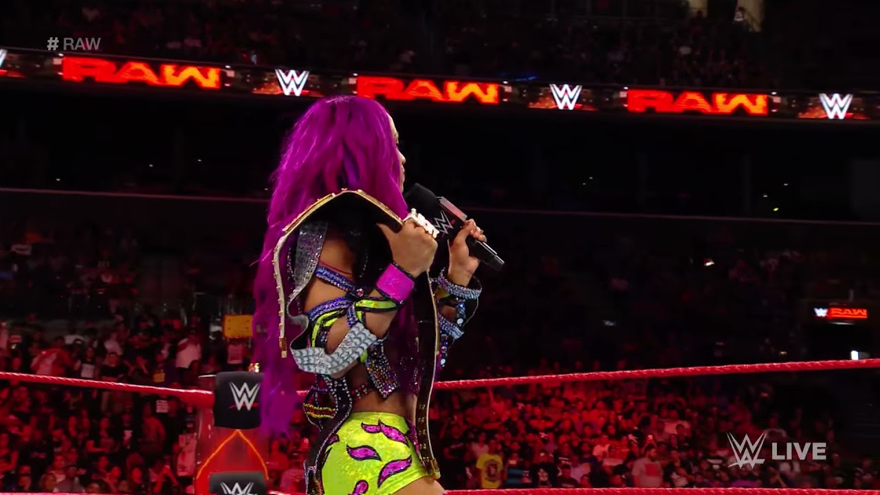 Alexa Bliss crashes Sasha Banks' Raw Women's Champion celebration: Raw, August 21, 2017 background