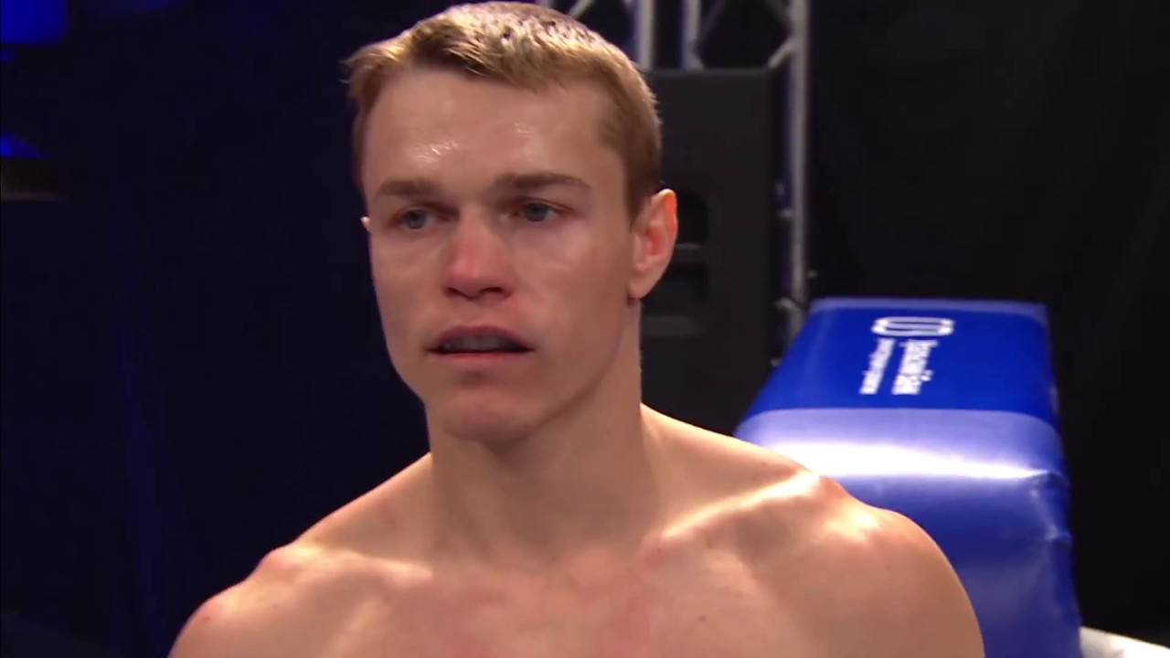 Равшанбек Умурзаков vs Евгений Смелов  ⁄ Ravshanbek Umurzakov vs Evgeny Smelov background