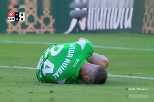 [Highlights] Ruihua fouled in the box, referee makes no call