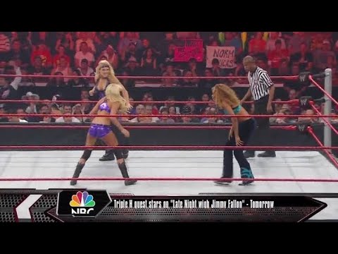 Kim vs. Phoenix vs. Fox vs. Kelly - Fatal 4-Way No. 1 Contender’s Match: Raw, Aug. 10, 2009 background