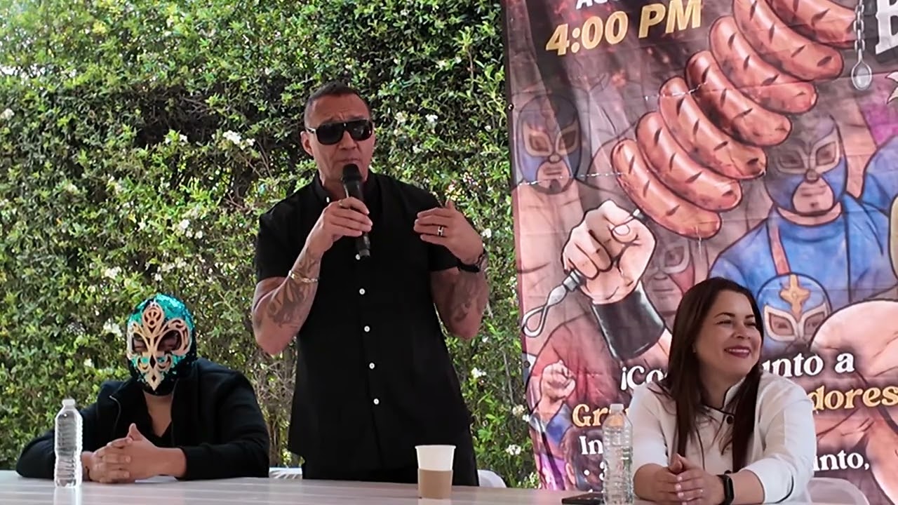 Conferencia Lucha en la Cocina, con Rey Bucanero