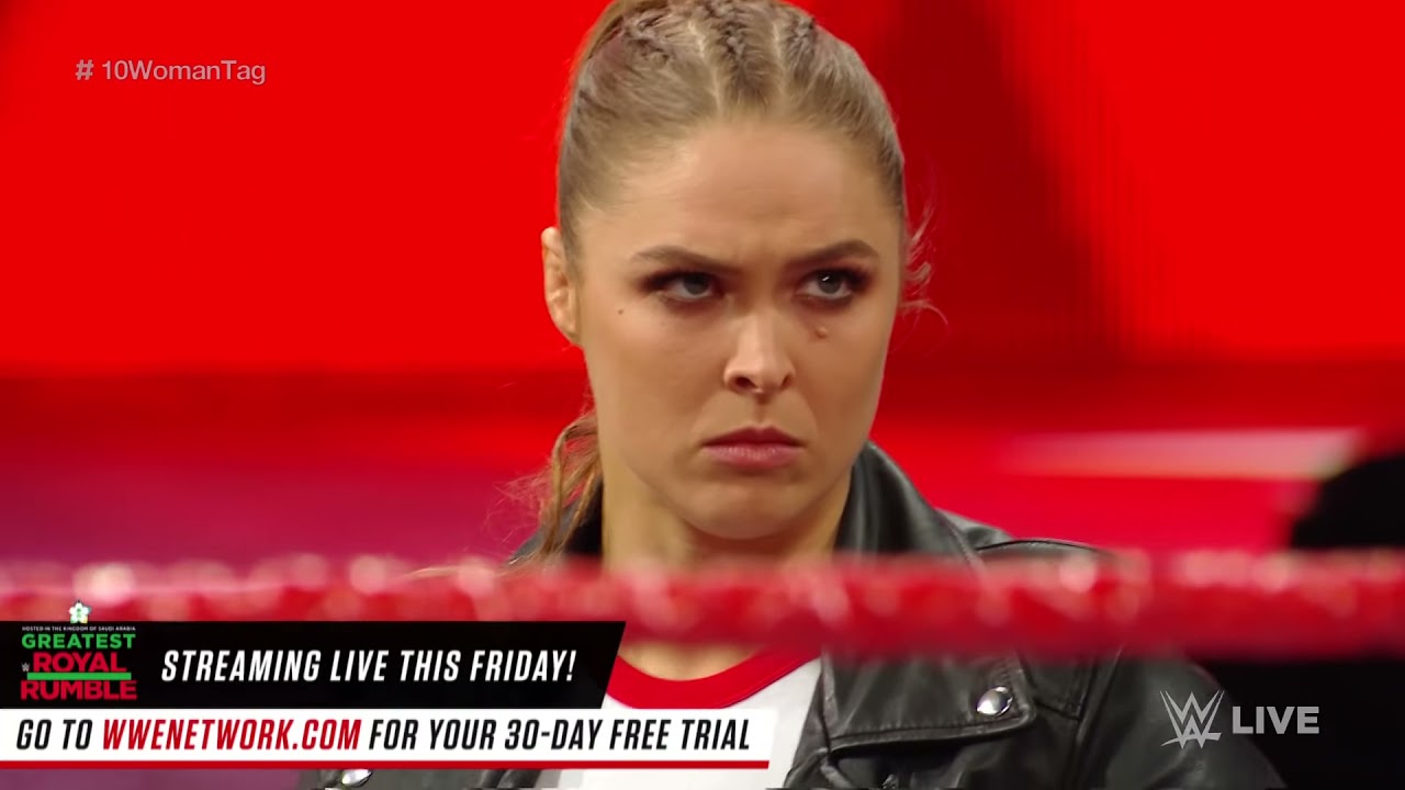 Ronda Rousey locks Mickie James in an armbar during the Main Event: Raw, April 23, 2018 background