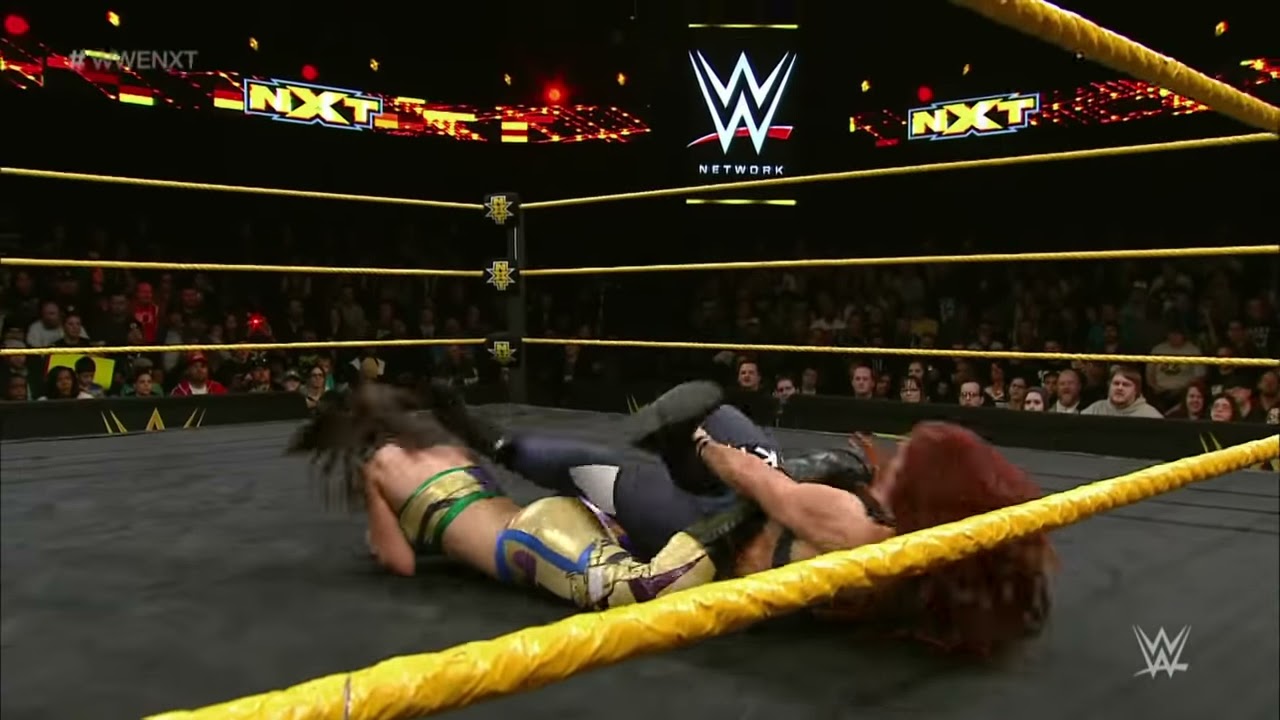 Becky Lynch vs. Charlotte vs. Bayley – No. 1 Contender’s Match: WWE NXT, April 22, 2015