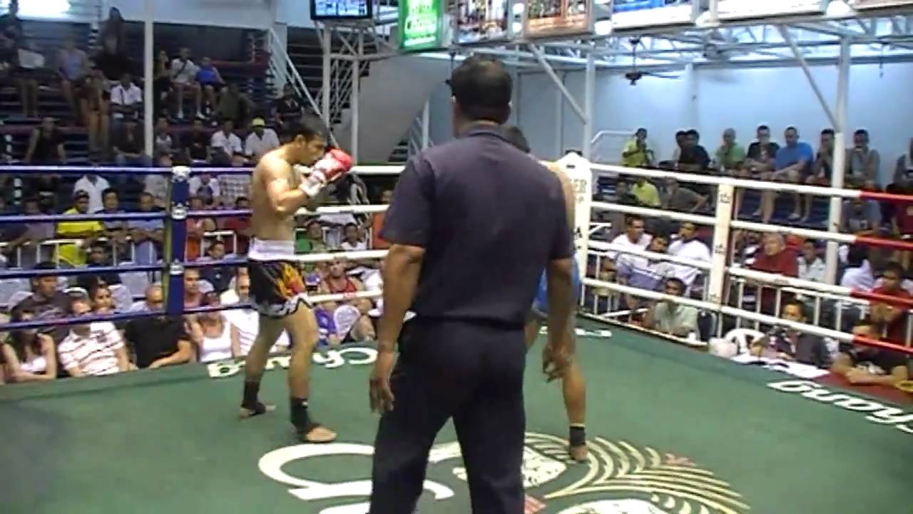Saiyok Pumpanmuang vs Laemthong Thor.Ponchai background