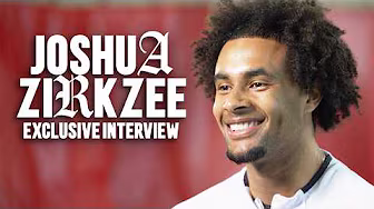 "There’s Nothing On Earth Like Old Trafford." 🤩 | Joshua Zirkzee EXCLUSIVE