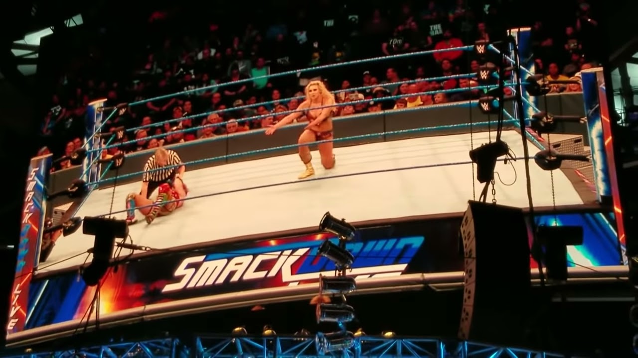 Asuka (c) vs. Flair - SmackDown Women’s Championship Match: SmackDown LIVE Dark Match, Feb. 26, 2019 background