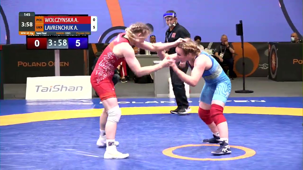 1/2 WW - 65 kg: A. WOLCZYNSKA (POL) v. A. LAVRENCHUK (UKR) background