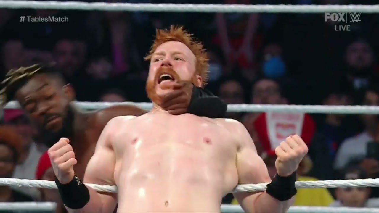 WWE SMACKDOWN SHEAMUS & RIDGE HOLLAND VS THE NEW DAY 05/06/22