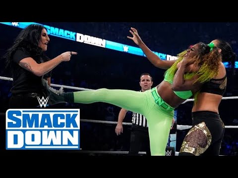 Shayna Baszler & Sonya Deville vs. Naomi – 2-on-1 Handicap Match: SmackDown, October 15, 2021