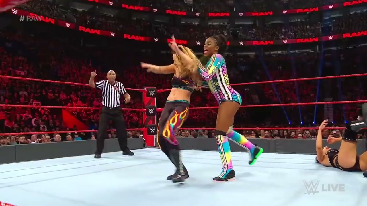 Naomi & Bayley vs. The IIconics: Raw, Apr. 15, 2019 background