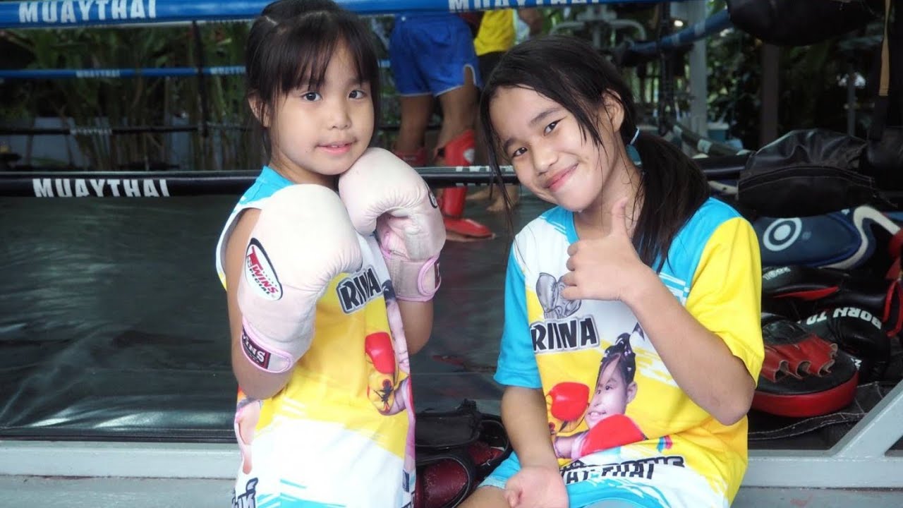 เรมินะ.รีนะซ้อมครับจะถอนหรือจะสู้
