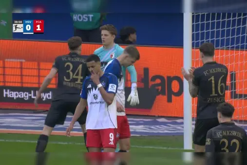 [Highlights] Otele creates space in the box and pokes a shot, which is tipped over by Damen