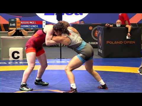 1/4 WW - 62 kg: J. ROGERS PAGE (USA) v. A. GODINEZ GONZ (CAN) background