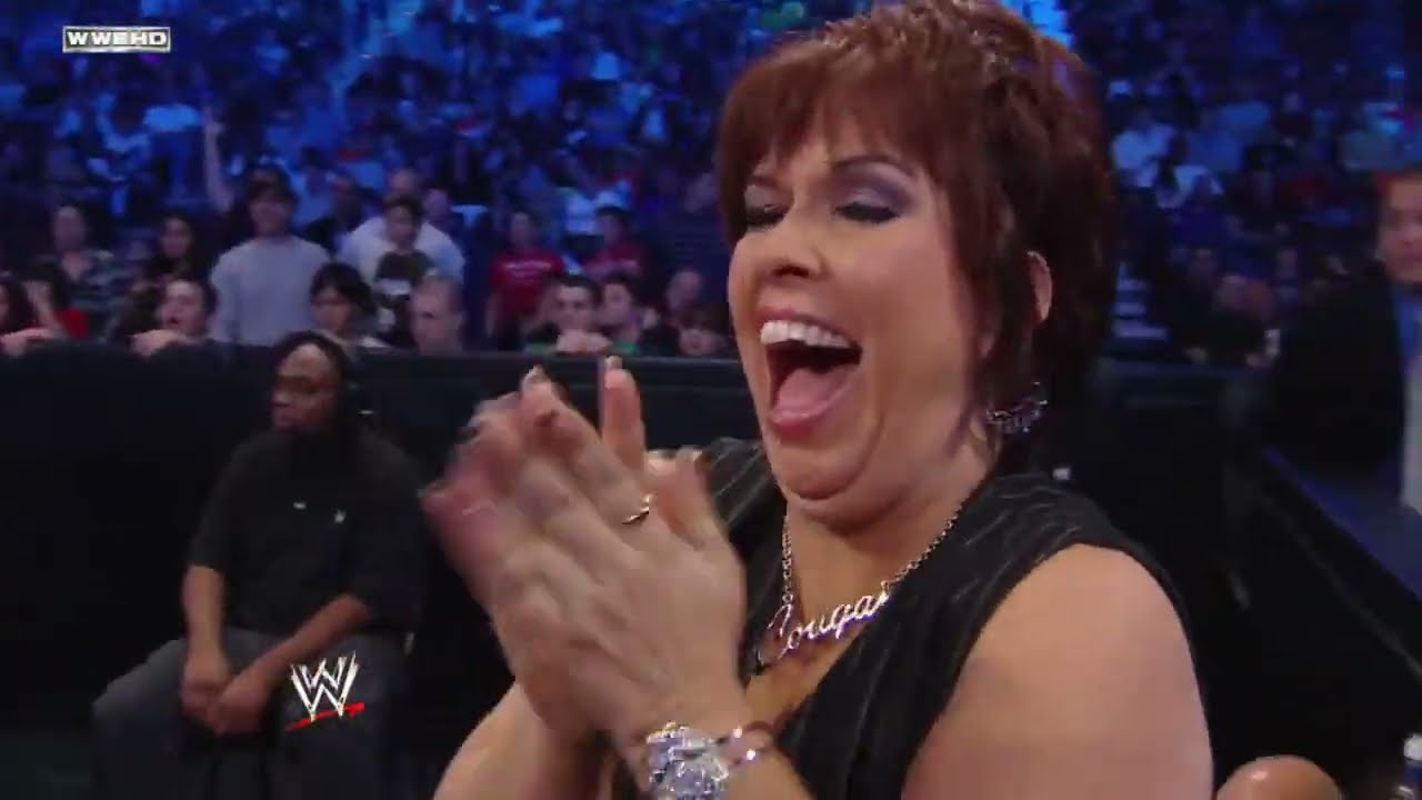 Lay-Cool vs. Beth Phoenix & Mickie James: SmackDown, Apr. 23, 2010 background