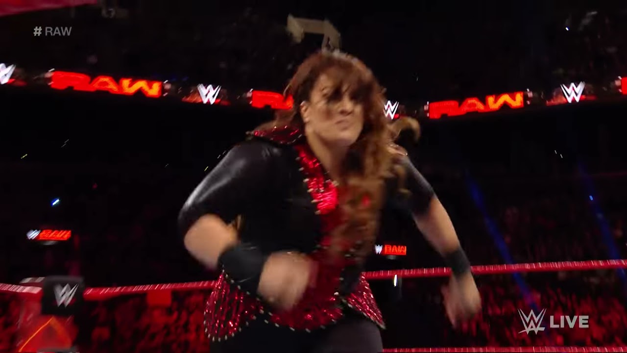 Nia Jax vs. Emma: Raw, August 21, 2017