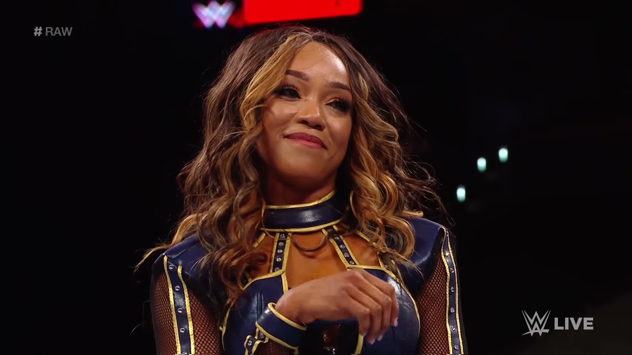 Asuka vs. Alicia Fox: Raw, Dec. 4, 2017