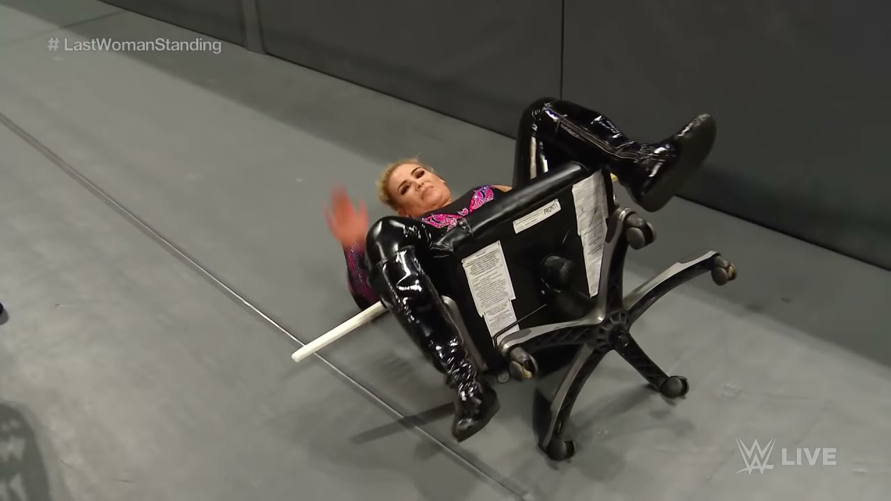 Natalya vs. Lacey Evans - Last Woman Standing Match: Raw, October 07, 2019 background