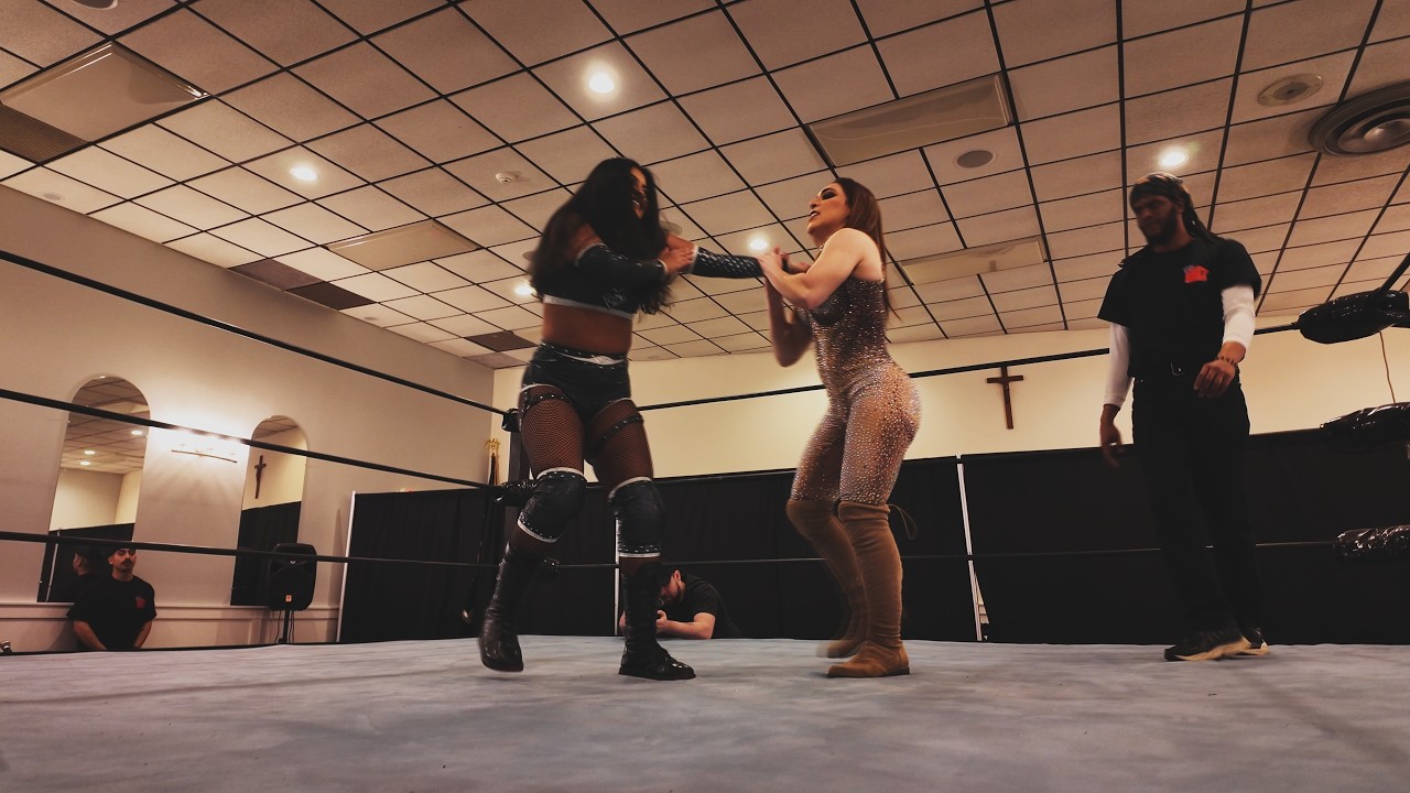“Women’s Wrestling Gets HEATED 😳🔥 | Diamond Virago vs Vanilla Vargas”