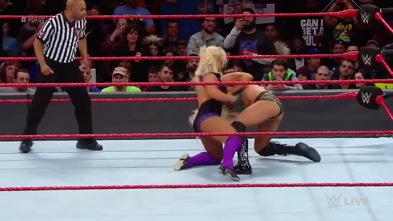 Charlotte Flair vs. Dana Brooke: Raw, Mar. 20, 2017