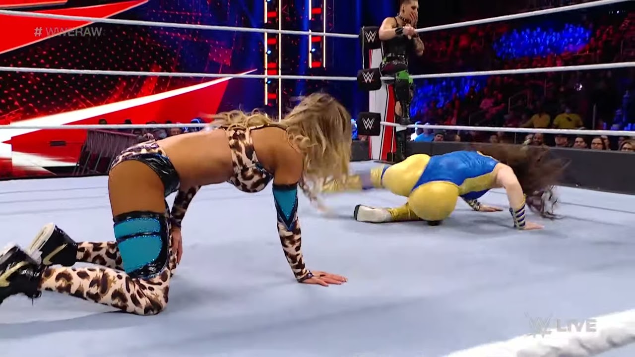 Carmella & Queen Zelina vs. Nikki A.S.H. & Rhea Ripley: Raw, Nov. 1, 2021 background