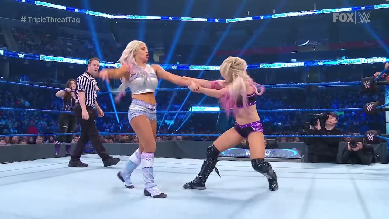 Brooke & Evans vs Bayley & Banks vs Cross & Bliss - Triple Threat Tag Match: SmackDown, Jan. 3, 2020