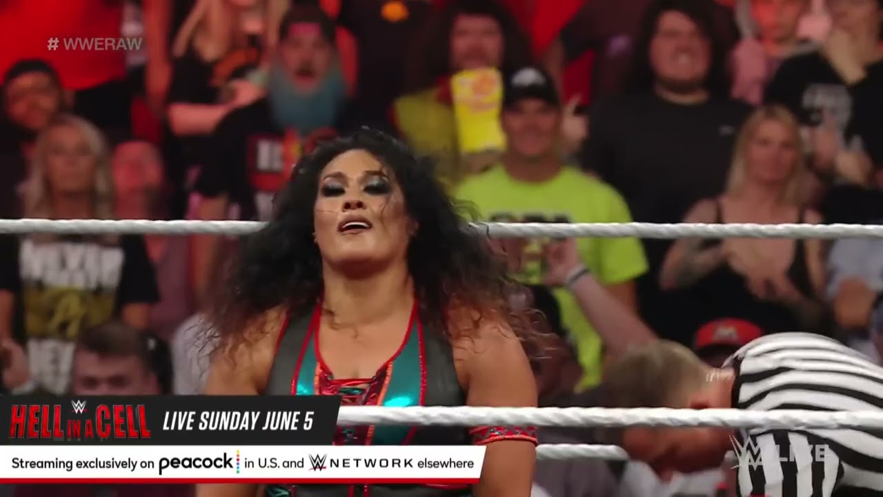 “Miz TV” transforms into all-out 24/7 Title madness: Raw: May 30, 2022 background
