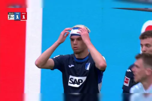 [Highlights] Great teamwork! Hajdari's diving header from corner kick saved