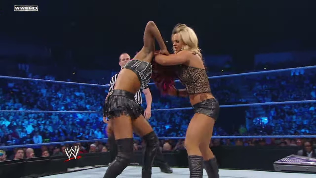 Tamina Snuka & Alicia Fox vs. Kaitlyn & A.J.: SmackDown, May 27, 2011