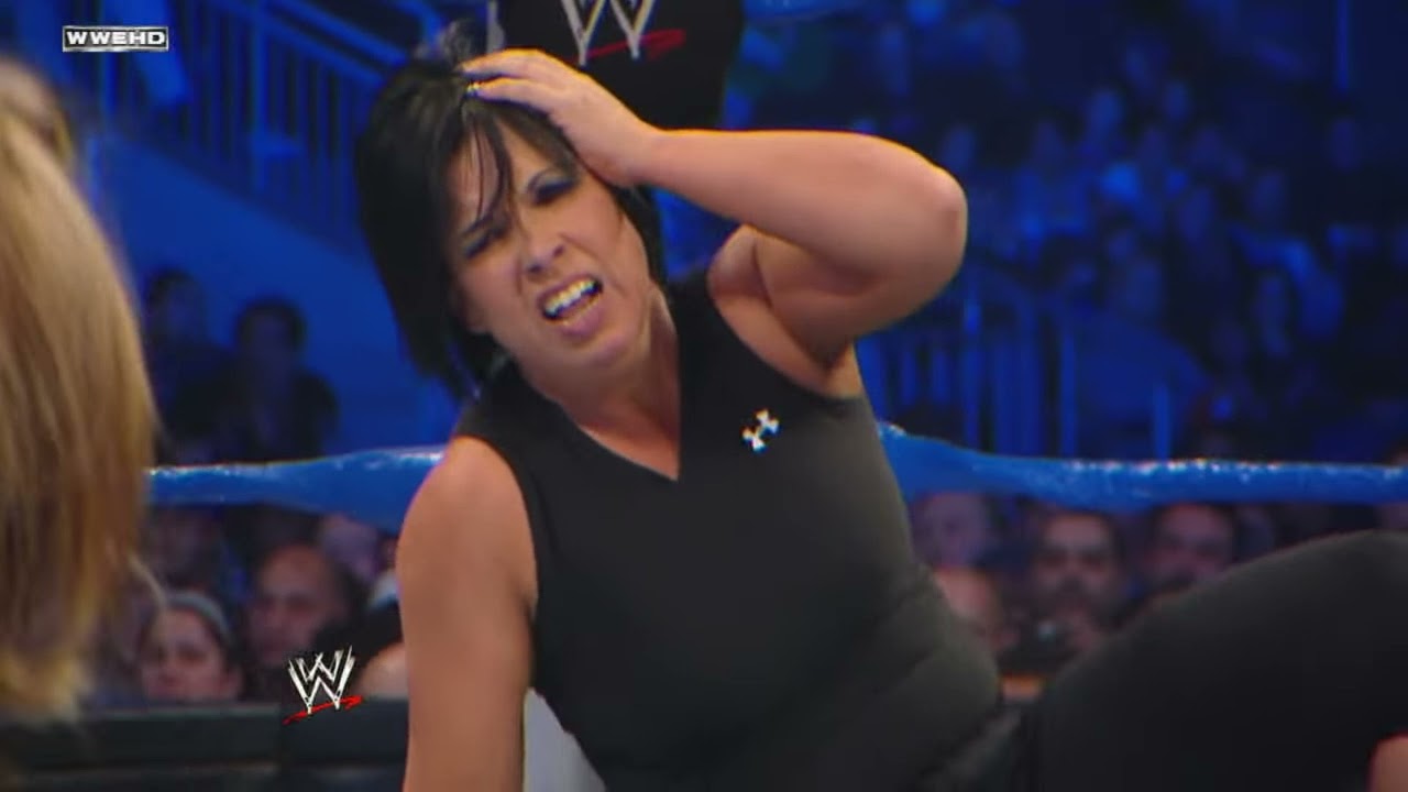 Vickie Guerrero vs. Kaitlyn: SmackDown, November 05, 2010